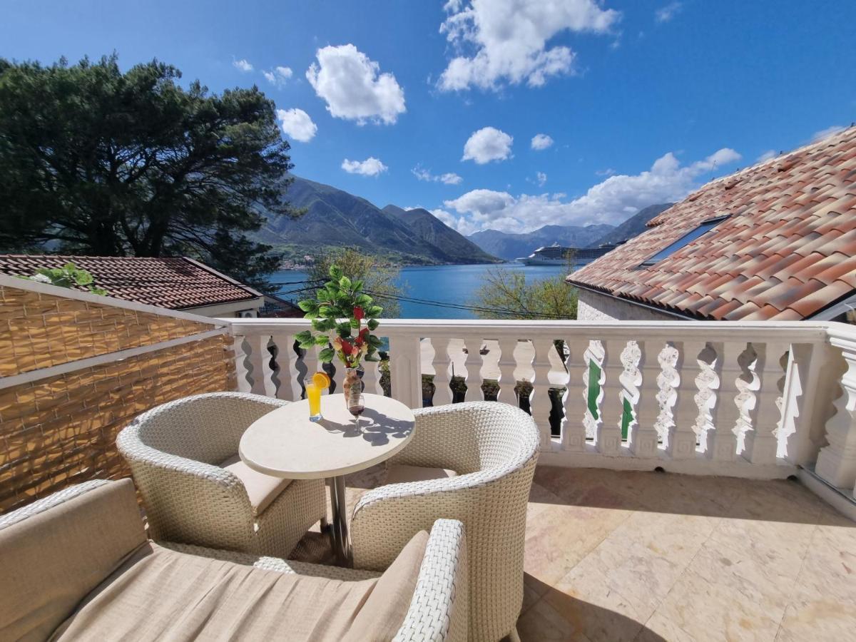 Lovely Apartment Jovan 3,With A View Of The Bay And Free Wi-Fi Kotor Exterior foto
