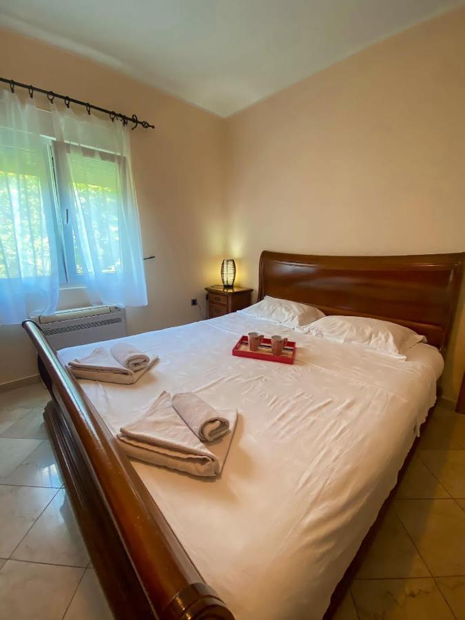 Lovely Apartment Jovan 3,With A View Of The Bay And Free Wi-Fi Kotor Exterior foto