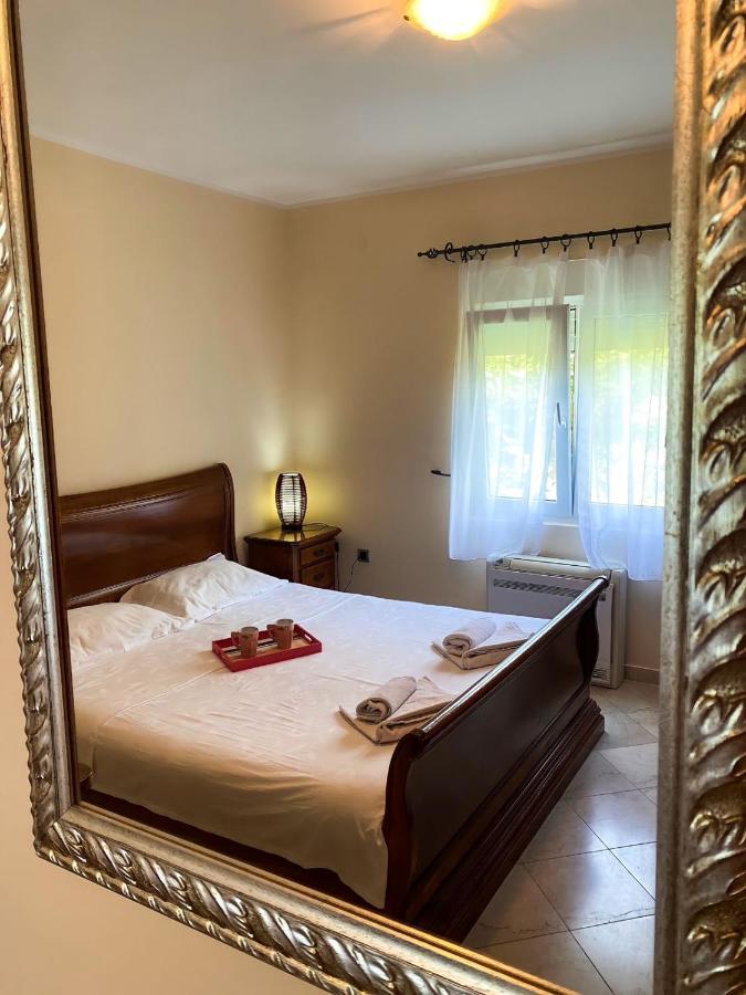 Lovely Apartment Jovan 3,With A View Of The Bay And Free Wi-Fi Kotor Exterior foto